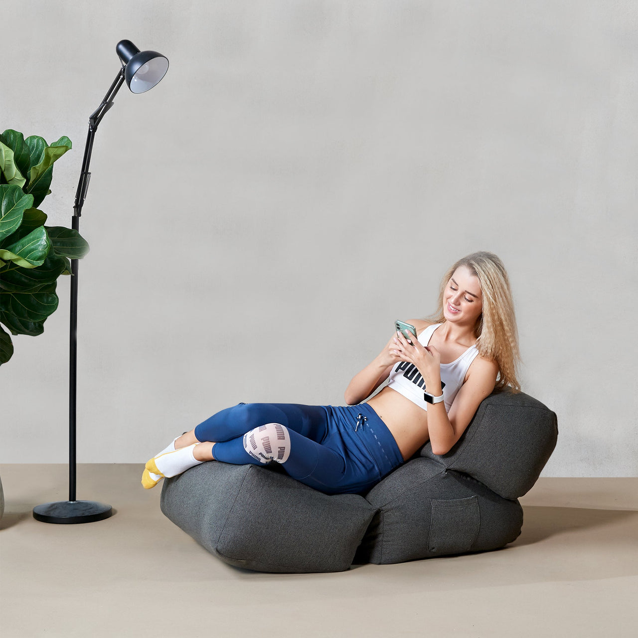 Flexxy Indoor Bean-Foam Chair